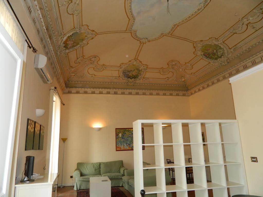 Antica Dimora Caruso Bed and Breakfast Catania Exteriör bild